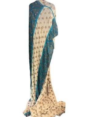 Saree Vintage off-white and turquoise pure silk sari embroidered details